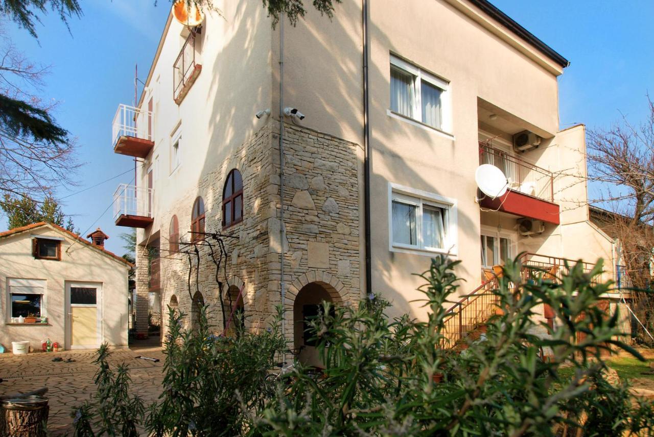 Apartments Mira 1804 Медулин Экстерьер фото